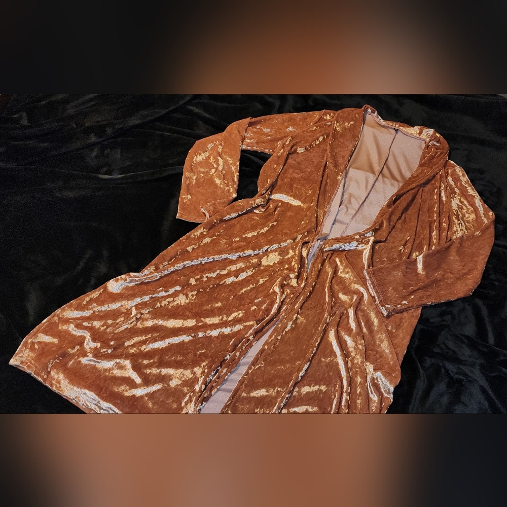 Plus Size Long Stretchy Blush Pink Velvet Cardigan